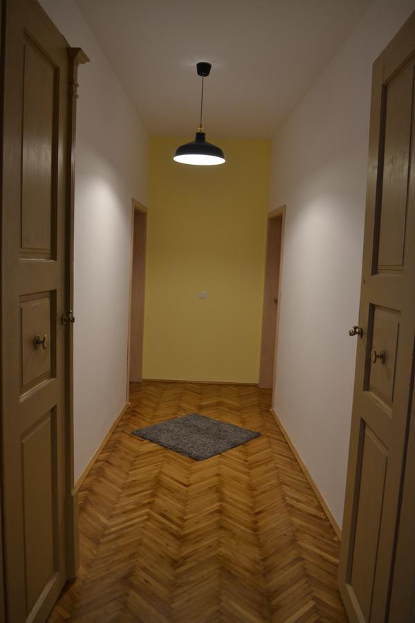 Casa Krone - Piata Sfatului Aparthotel Braşov Esterno foto