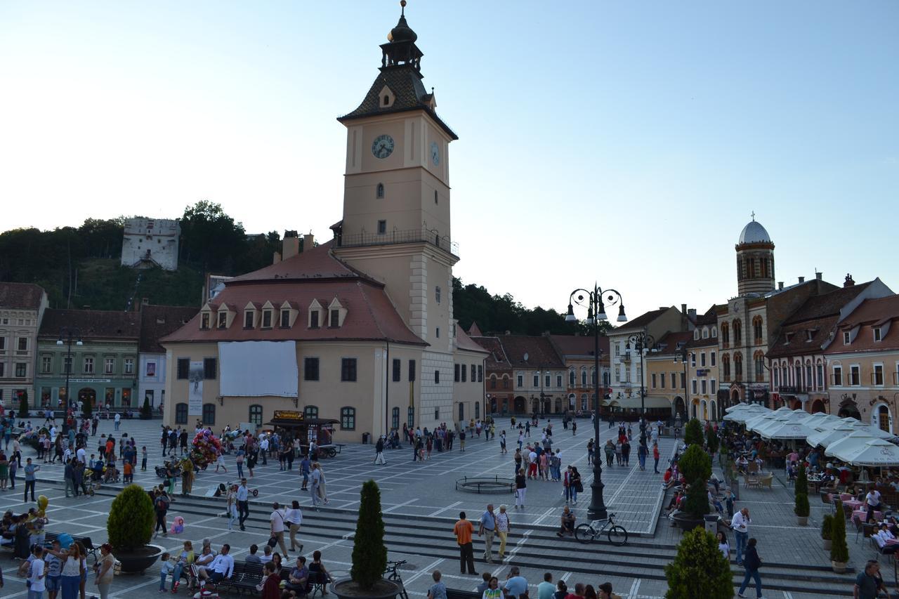 Casa Krone - Piata Sfatului Aparthotel Braşov Esterno foto