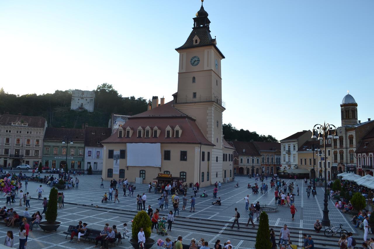 Casa Krone - Piata Sfatului Aparthotel Braşov Esterno foto