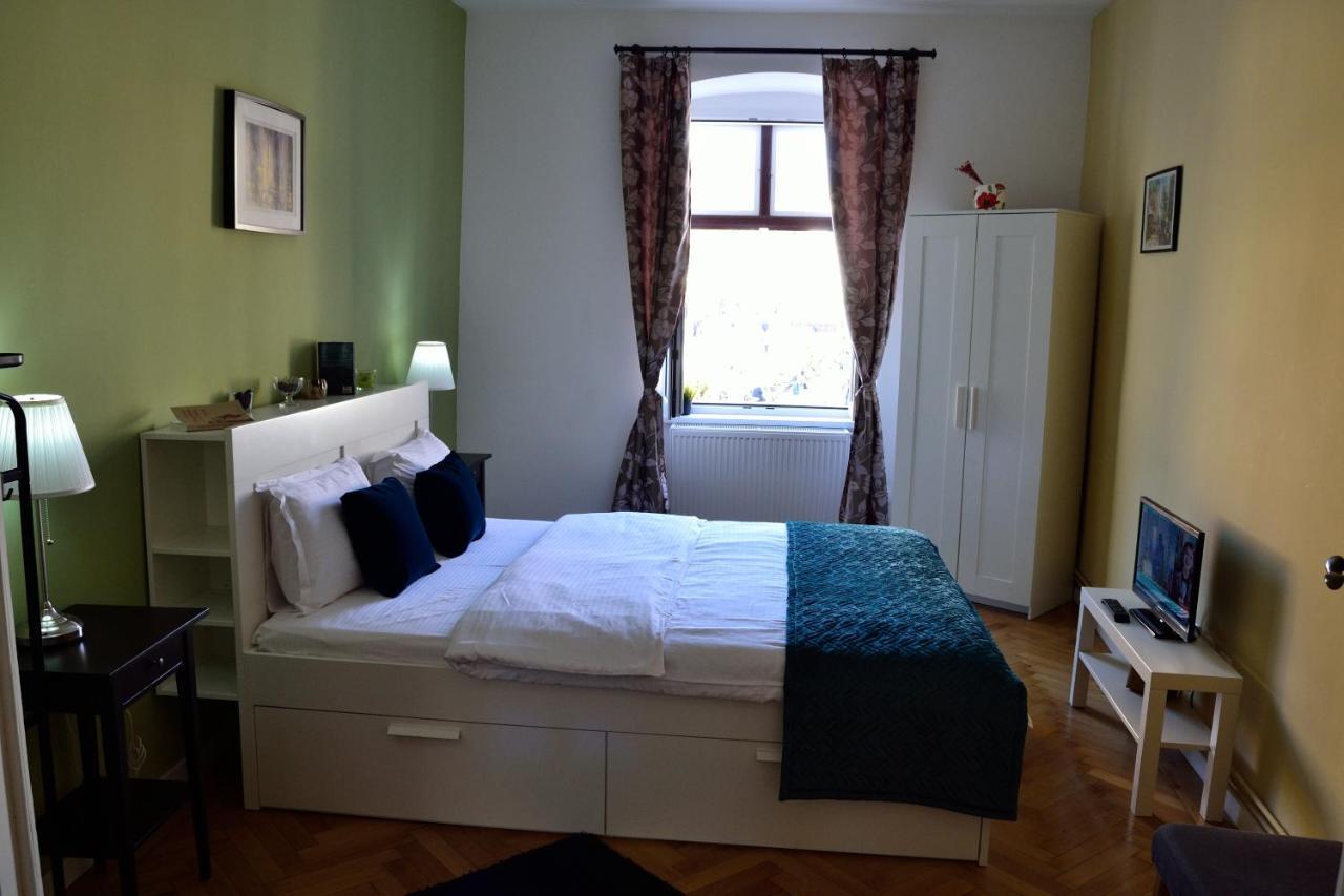 Casa Krone - Piata Sfatului Braşov Esterno foto