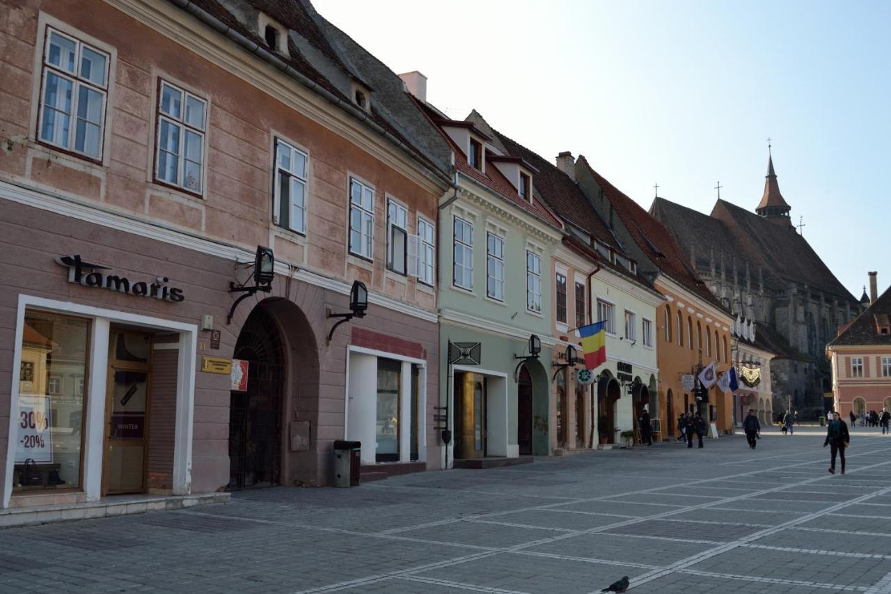 Casa Krone - Piata Sfatului Aparthotel Braşov Esterno foto